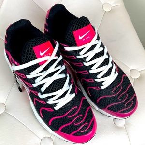 Air Max Plus Txt . Women running shoes